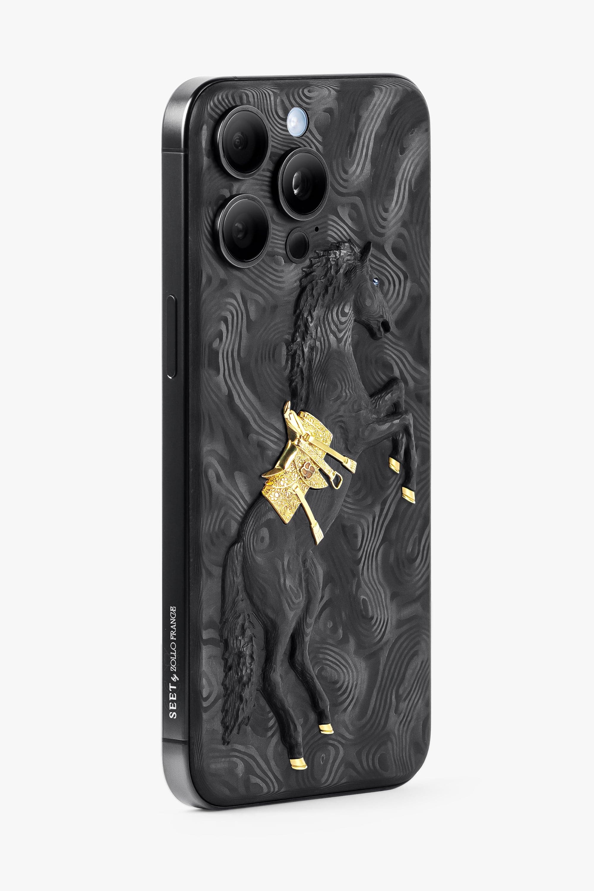 Black Carbon Fiber Arabian Horse iPhone 15 Pro Max - Black Carbon Fiber Arabian Horse iPhone 15 Pro Max - zollofrance