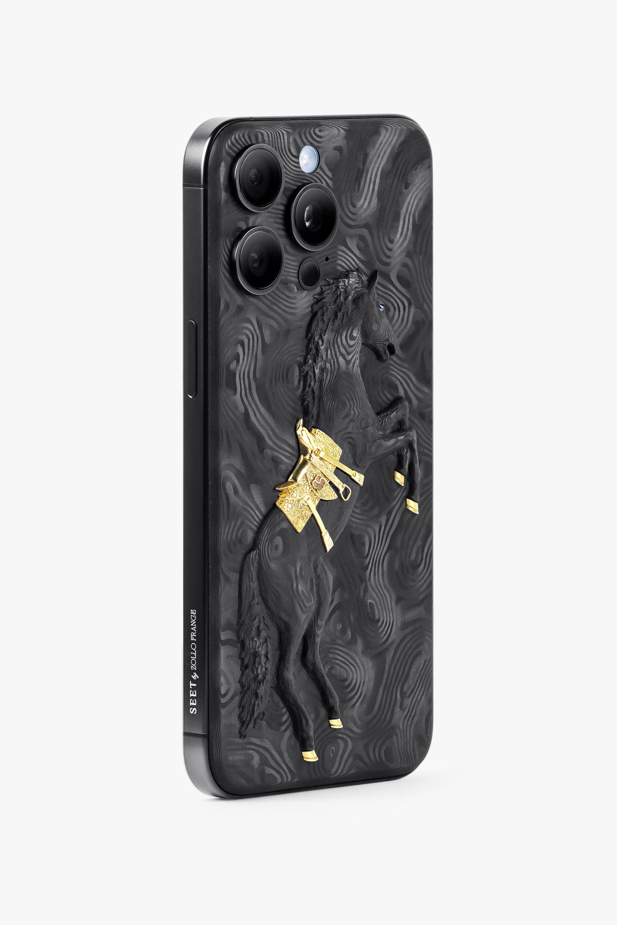 Black Carbon Fiber Arabian Horse iPhone 15 Pro - Black Carbon Fiber Arabian Horse iPhone 15 Pro - zollofrance